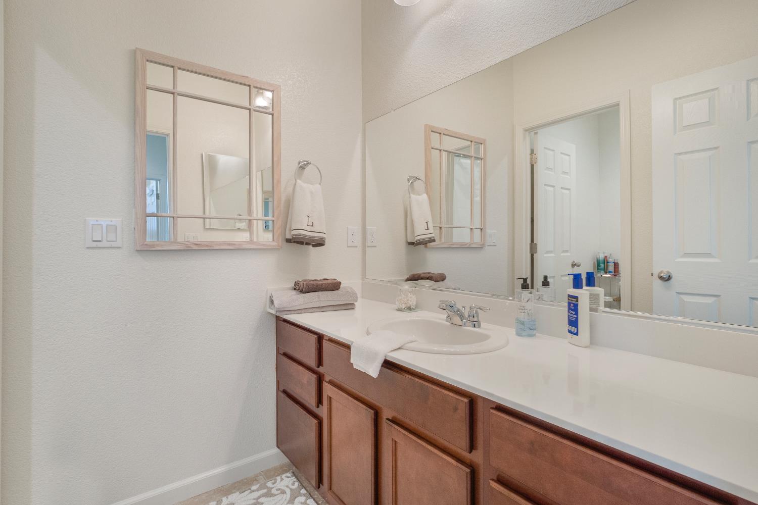Detail Gallery Image 23 of 29 For 21244 Grapevine, Patterson,  CA 95363 - 4 Beds | 3 Baths