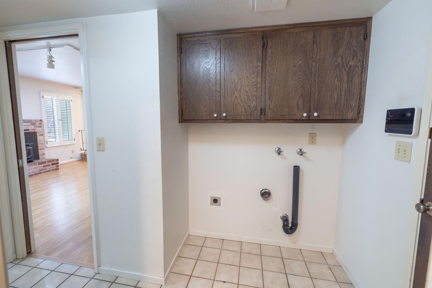 Detail Gallery Image 28 of 52 For 1917 Santa Fe Dr, Stockton,  CA 95209 - 4 Beds | 3 Baths