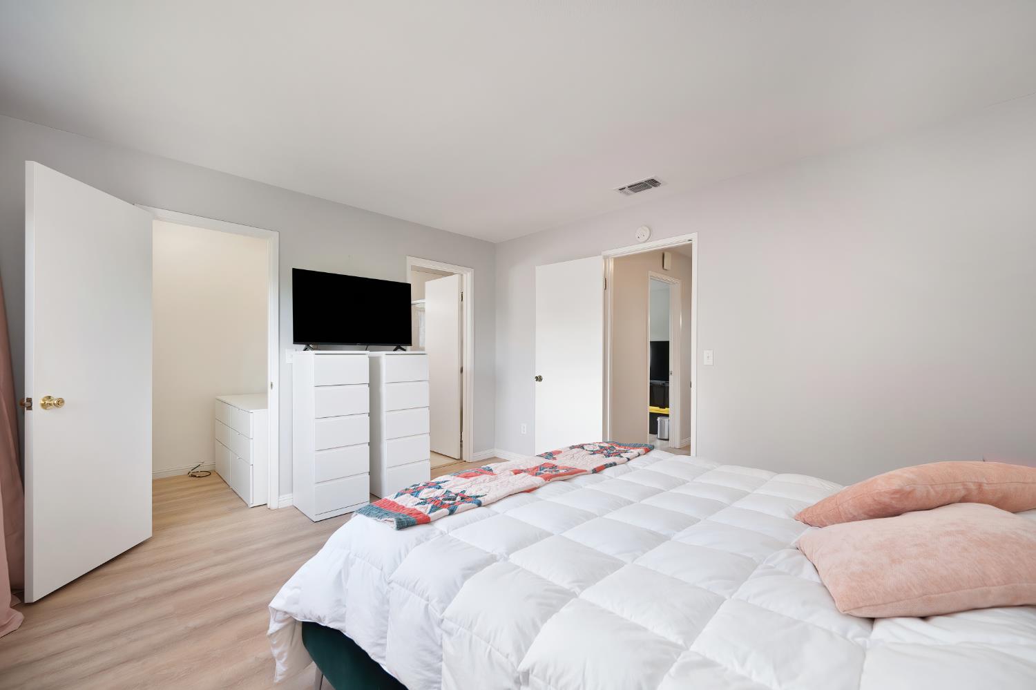 Caldera Way, Sacramento, California image 29