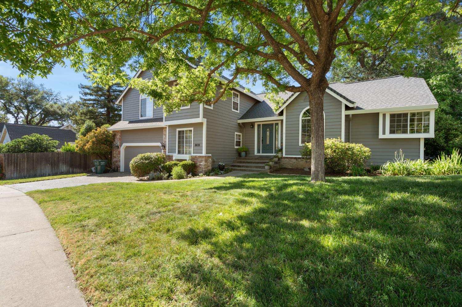 Amber Oaks Court, Fair Oaks, California image 1