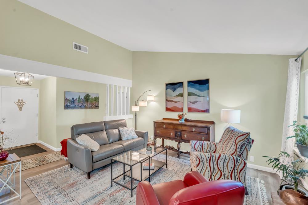 Helio Drive, Sacramento, California image 4