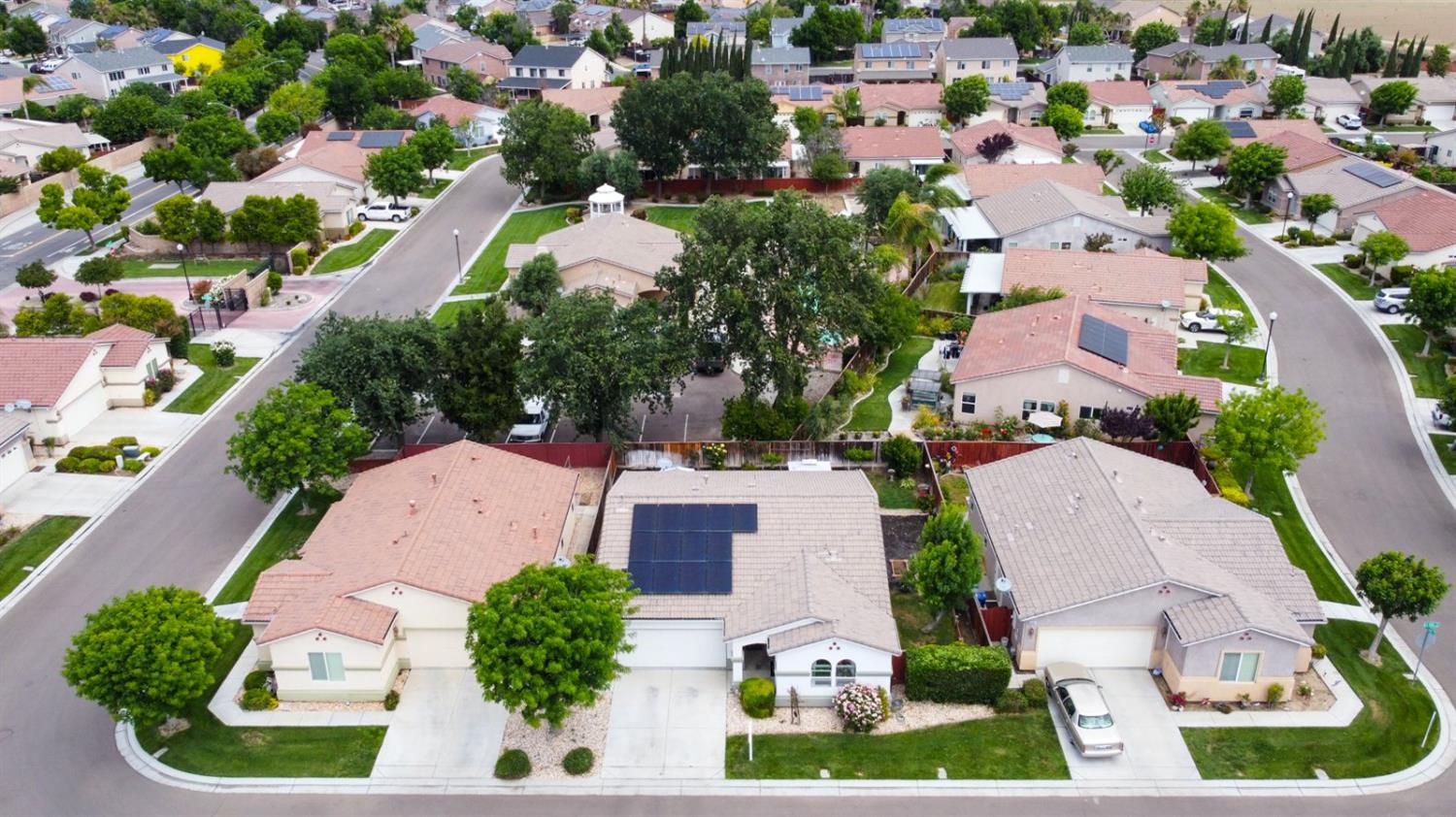 Detail Gallery Image 45 of 48 For 3008 La Vina Cir, Los Banos,  CA 93635 - 3 Beds | 2 Baths