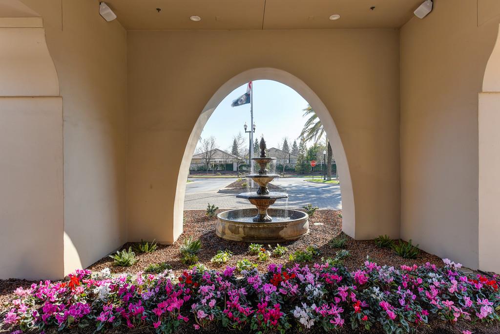 Detail Gallery Image 54 of 99 For 5730 Palmera Ln, Sacramento,  CA 95835 - 2 Beds | 2 Baths