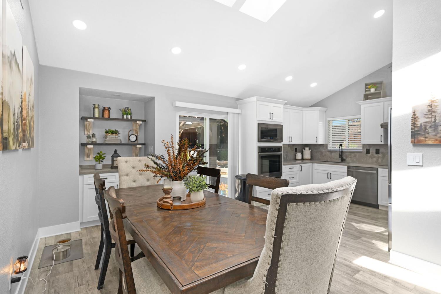 Detail Gallery Image 8 of 31 For 5325 Lenore Ave, Livermore,  CA 94550 - 3 Beds | 2 Baths