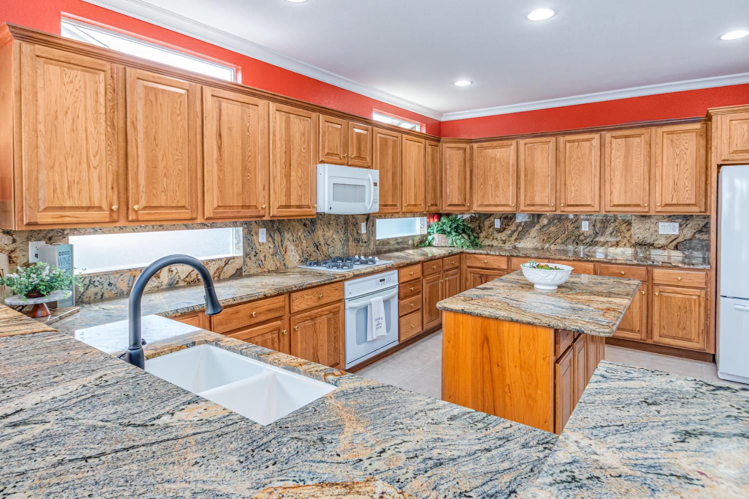 Cottage Rose Lane, Lincoln, California image 12