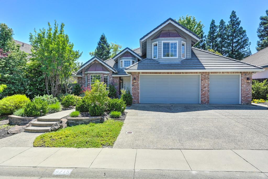 Detail Gallery Image 3 of 74 For 4715 Copperfield Cir, Granite Bay,  CA 95746 - 4 Beds | 3 Baths
