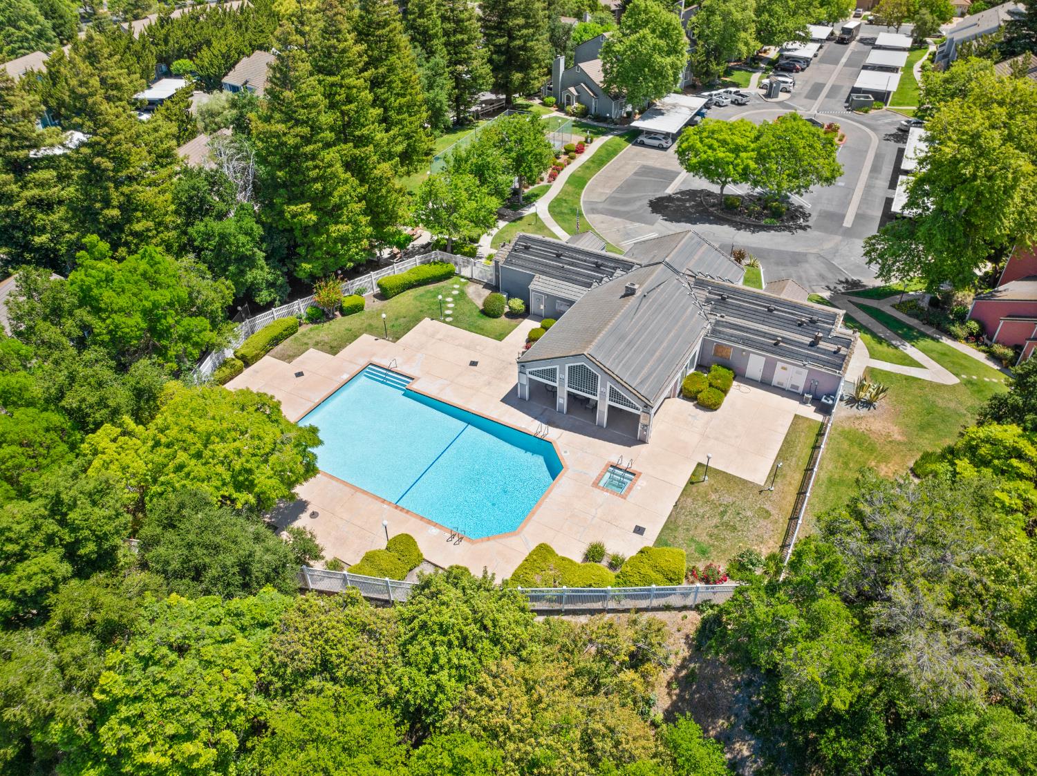 Ivy Lane, Antioch, California image 45