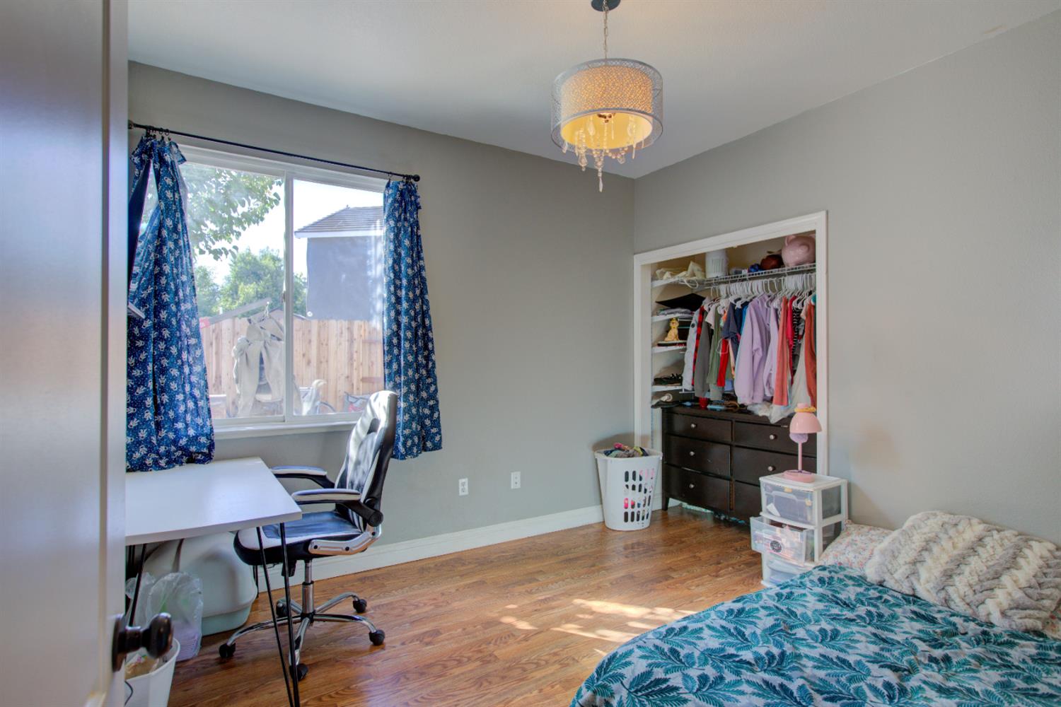 Detail Gallery Image 31 of 49 For 2341 Summersong Ct, Turlock,  CA 95382 - 6 Beds | 3 Baths