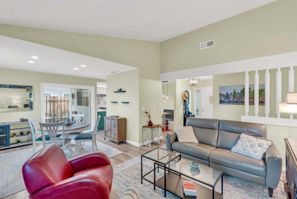 Helio Drive, Sacramento, California image 5
