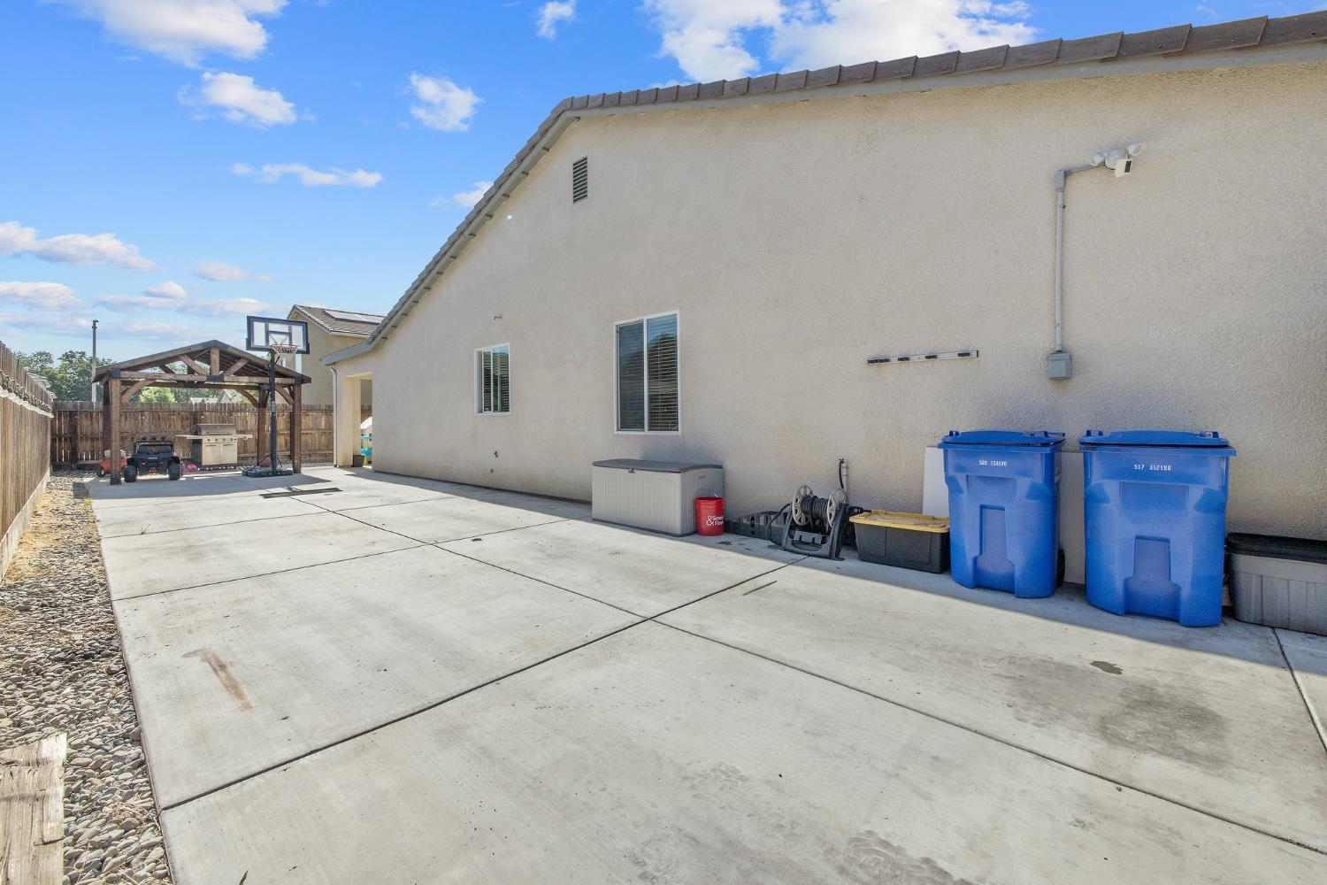 Detail Gallery Image 44 of 45 For 1066 Jade Way, Lemoore,  CA 93245 - 3 Beds | 2 Baths
