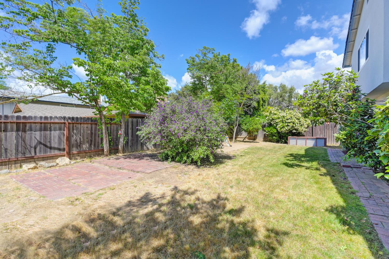 Caldera Way, Sacramento, California image 37