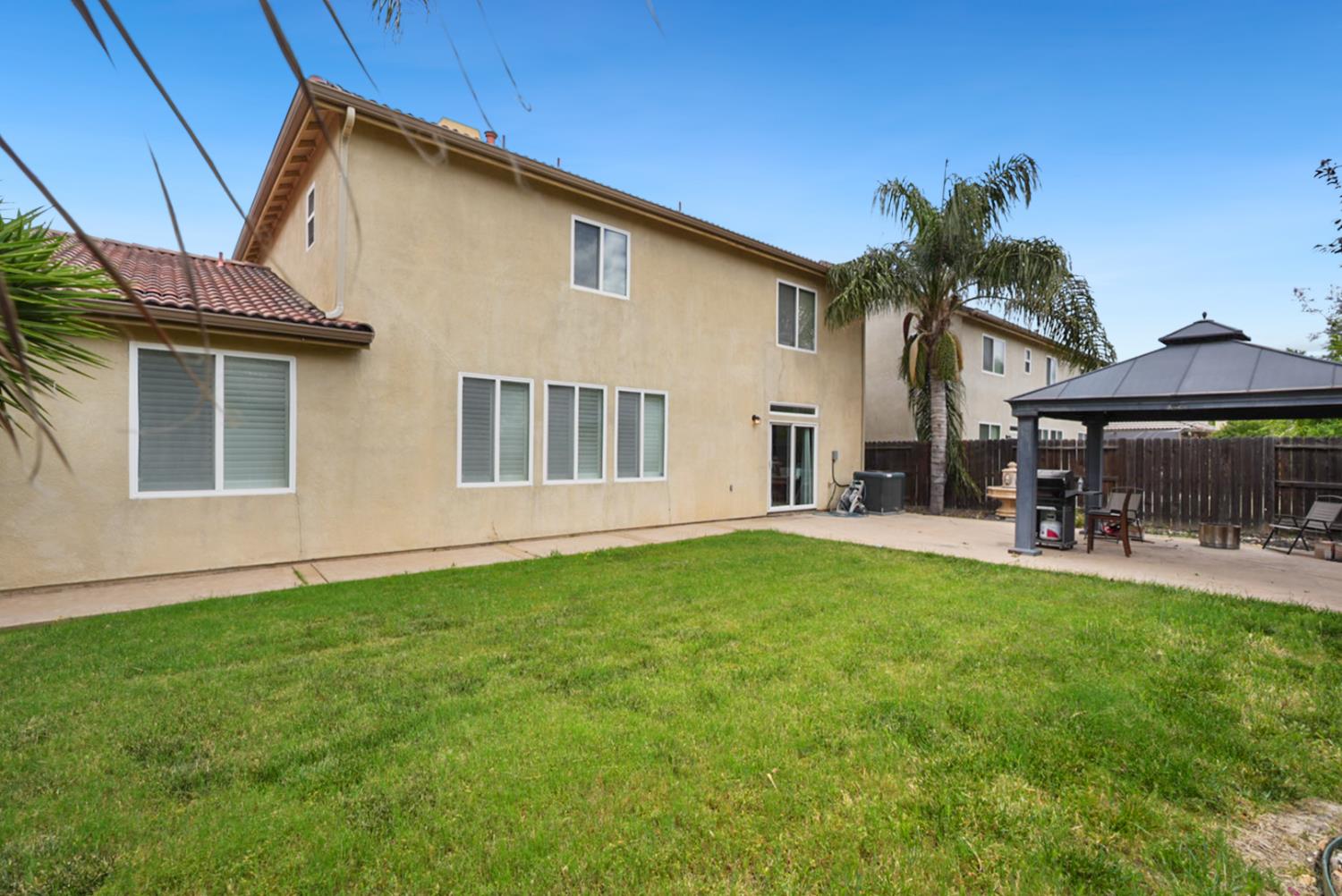 Detail Gallery Image 28 of 36 For 1408 Mendocino Creek Dtive, Patterson,  CA 95363 - 5 Beds | 3/1 Baths