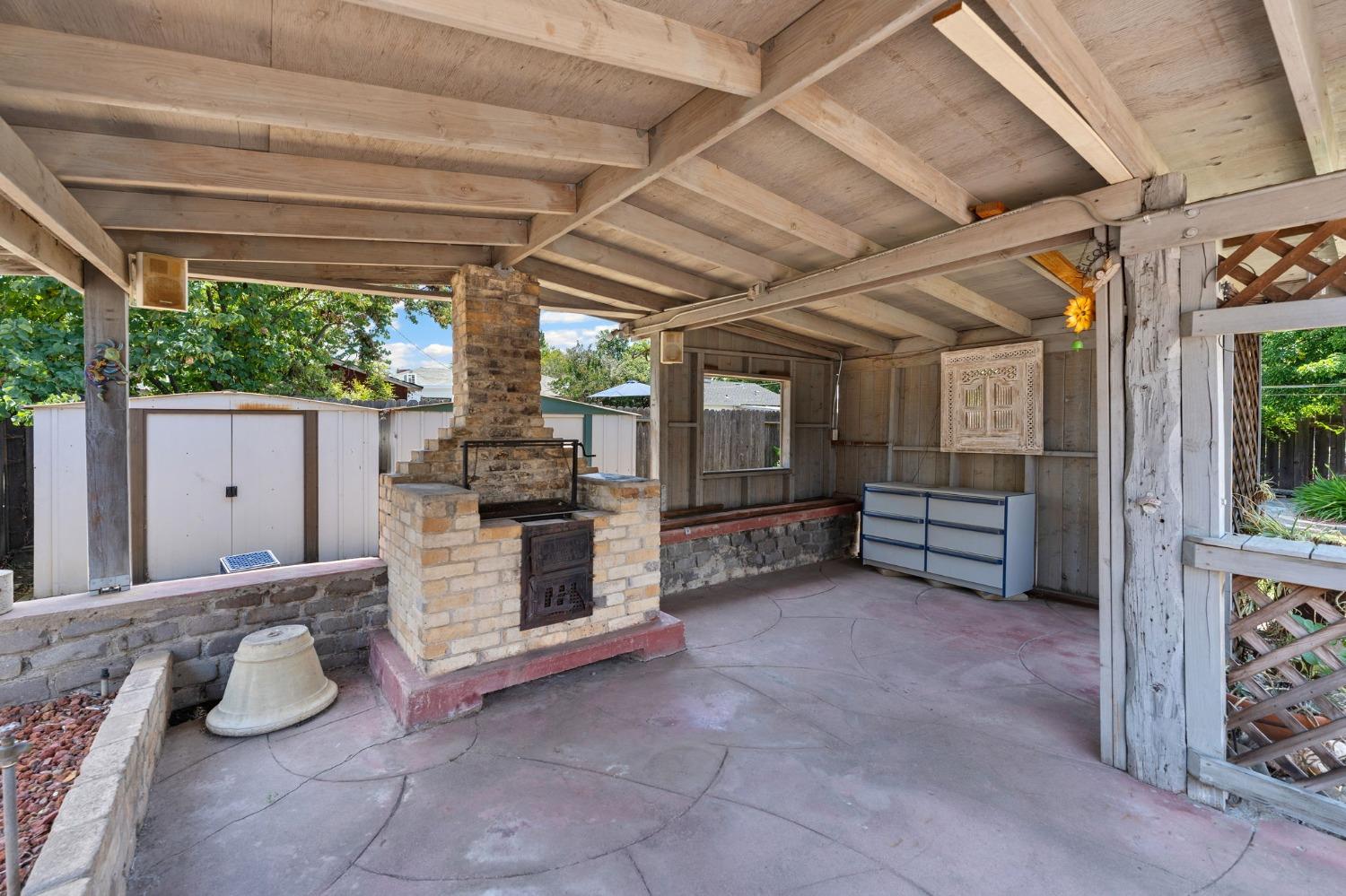 Fruitridge Road, Sacramento, California image 19