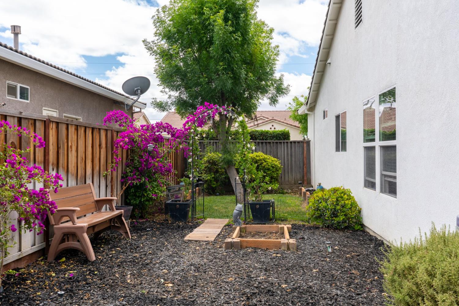 Detail Gallery Image 31 of 48 For 3008 La Vina Cir, Los Banos,  CA 93635 - 3 Beds | 2 Baths
