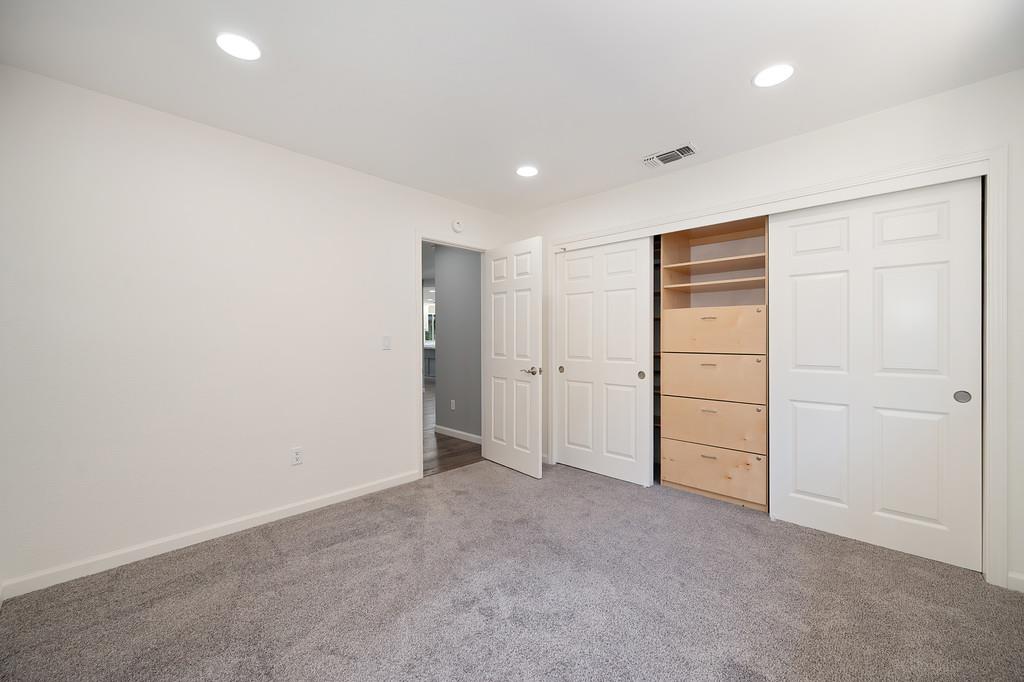 Detail Gallery Image 34 of 74 For 4715 Copperfield Cir, Granite Bay,  CA 95746 - 4 Beds | 3 Baths