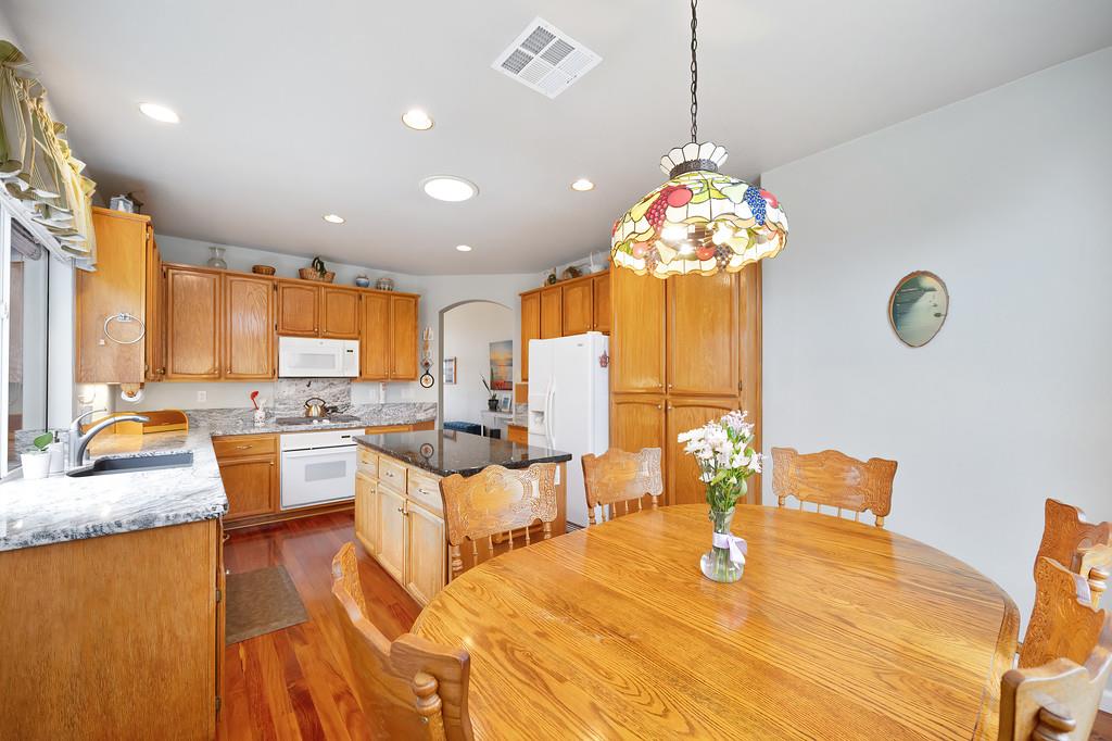 Detail Gallery Image 21 of 46 For 8958 Augustine Ct, Orangevale,  CA 95662 - 3 Beds | 2 Baths