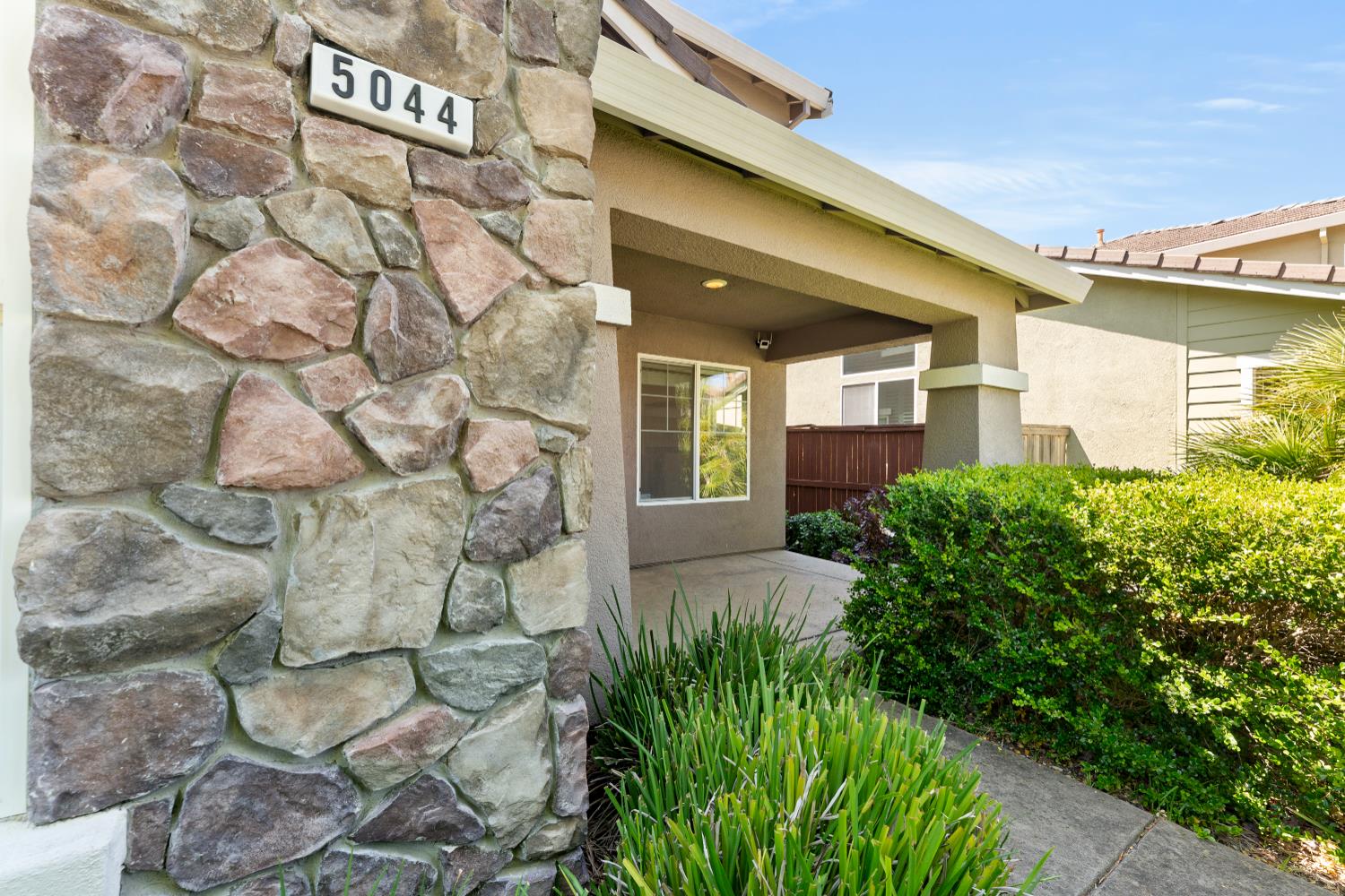 Brabant Court, Elk Grove, California image 4