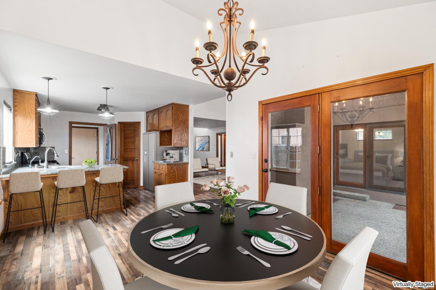 Detail Gallery Image 23 of 69 For 839 Cobblestone, Ripon,  CA 95366 - 4 Beds | 3 Baths