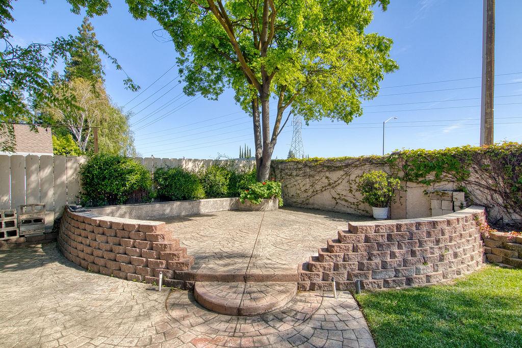 Detail Gallery Image 37 of 41 For 3100 Bridle Path Ln, Modesto,  CA 95356 - 3 Beds | 2/1 Baths