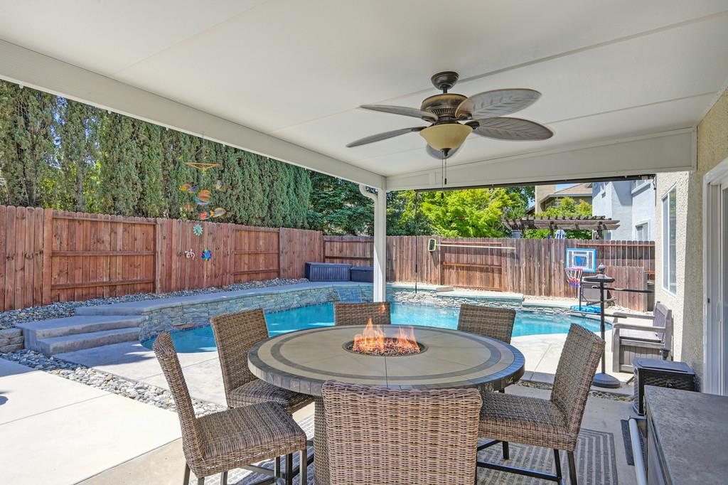 Detail Gallery Image 45 of 60 For 437 Anacapa Dr, Roseville,  CA 95678 - 4 Beds | 2/1 Baths