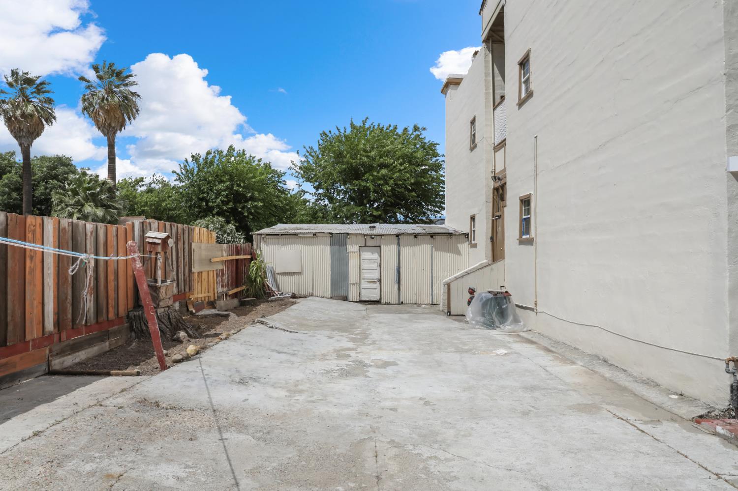 Detail Gallery Image 21 of 23 For 18 W 8th St, Tracy,  CA 95376 - – Beds | – Baths
