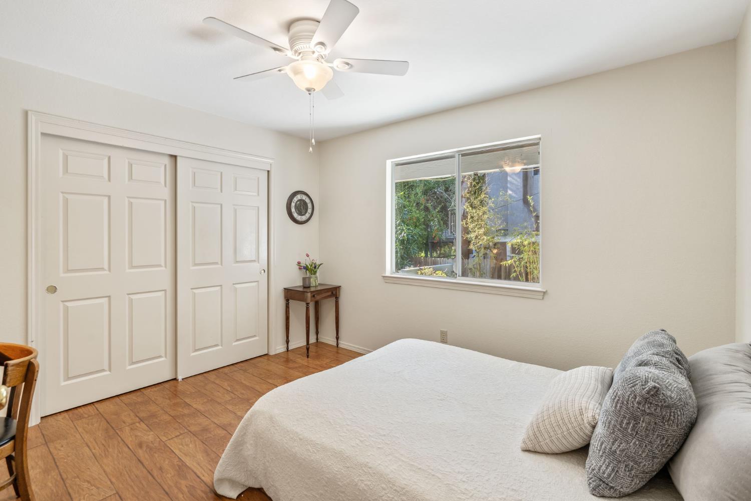 Amber Oaks Court, Fair Oaks, California image 31