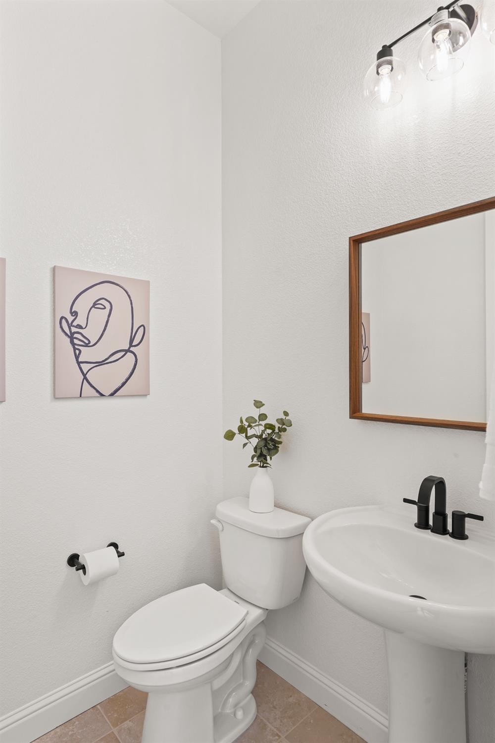 Detail Gallery Image 8 of 71 For 12840 Pier View Way, Rancho Cordova,  CA 95742 - 4 Beds | 3/1 Baths