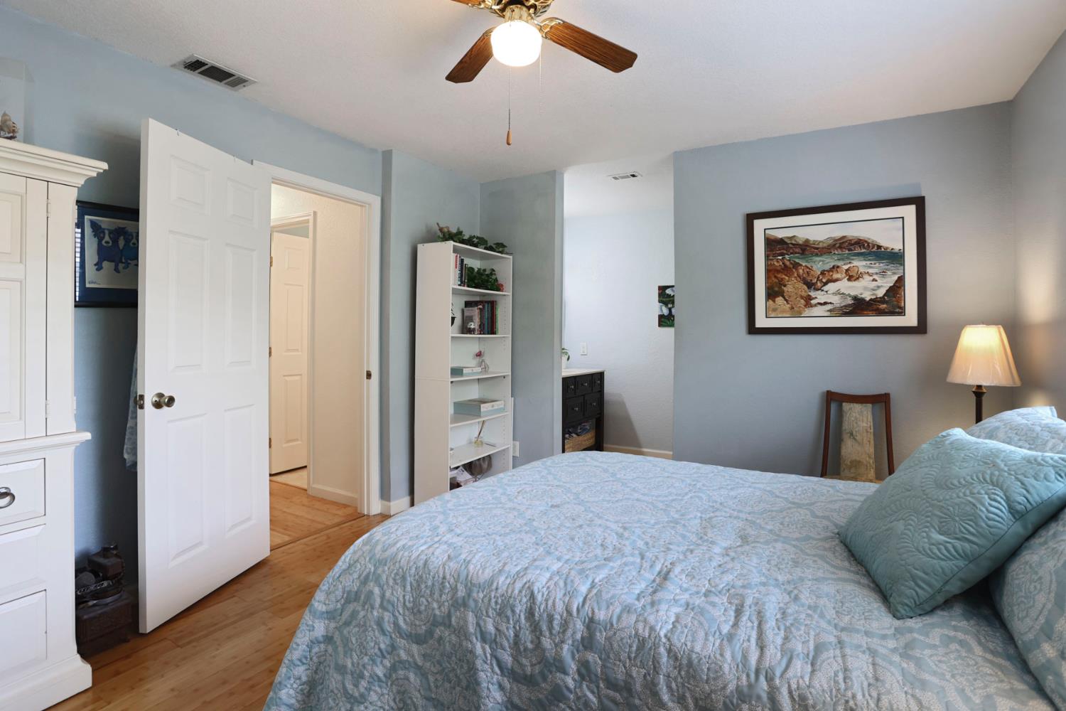 Detail Gallery Image 20 of 30 For 403 Valley Ave, Lodi,  CA 95240 - 3 Beds | 2 Baths