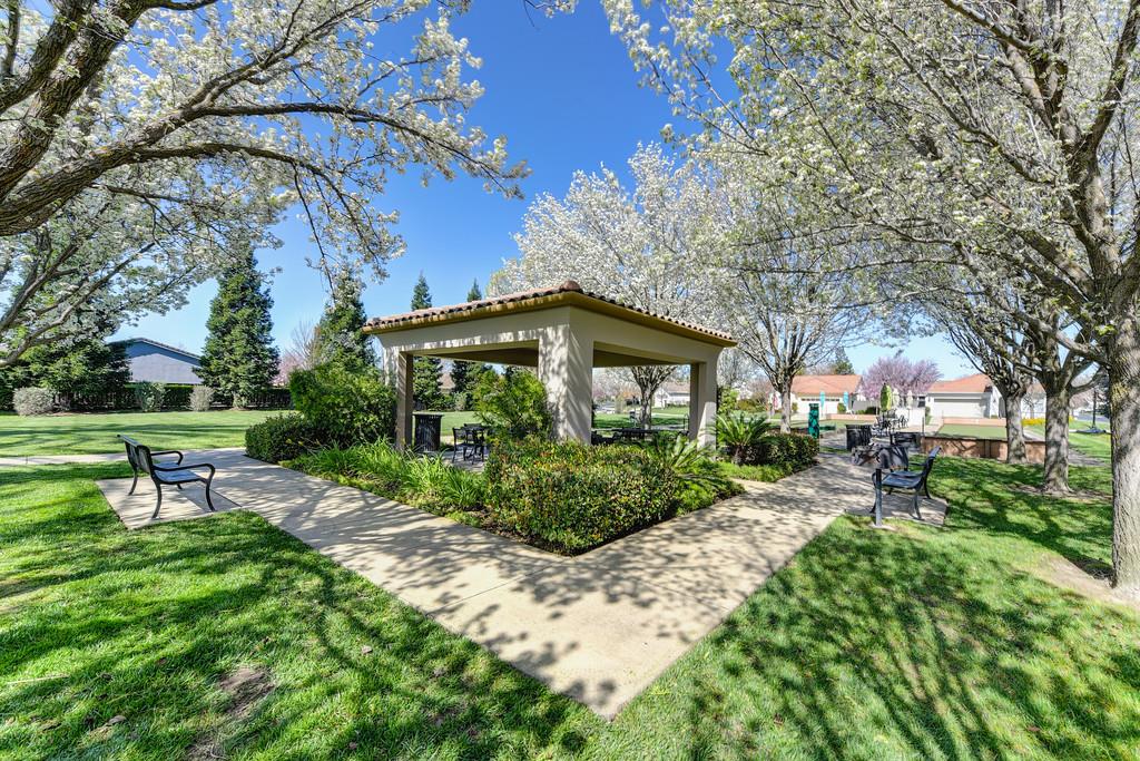 Detail Gallery Image 82 of 99 For 5730 Palmera Ln, Sacramento,  CA 95835 - 2 Beds | 2 Baths