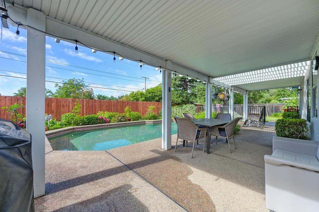 Detail Gallery Image 35 of 46 For 8958 Augustine Ct, Orangevale,  CA 95662 - 3 Beds | 2 Baths