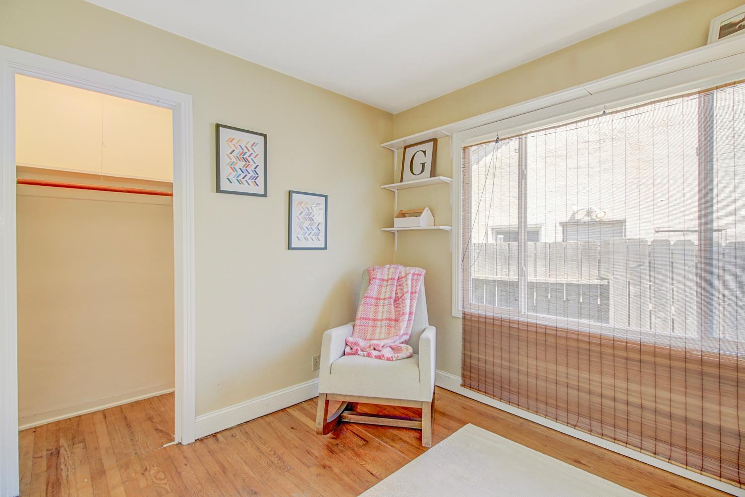 Detail Gallery Image 26 of 48 For 5960 12th Ave, Sacramento,  CA 95820 - 3 Beds | 1 Baths