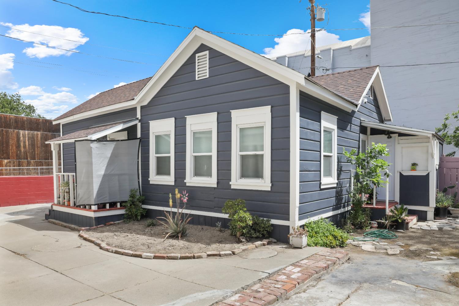 Detail Gallery Image 19 of 23 For 18 W 8th St, Tracy,  CA 95376 - – Beds | – Baths