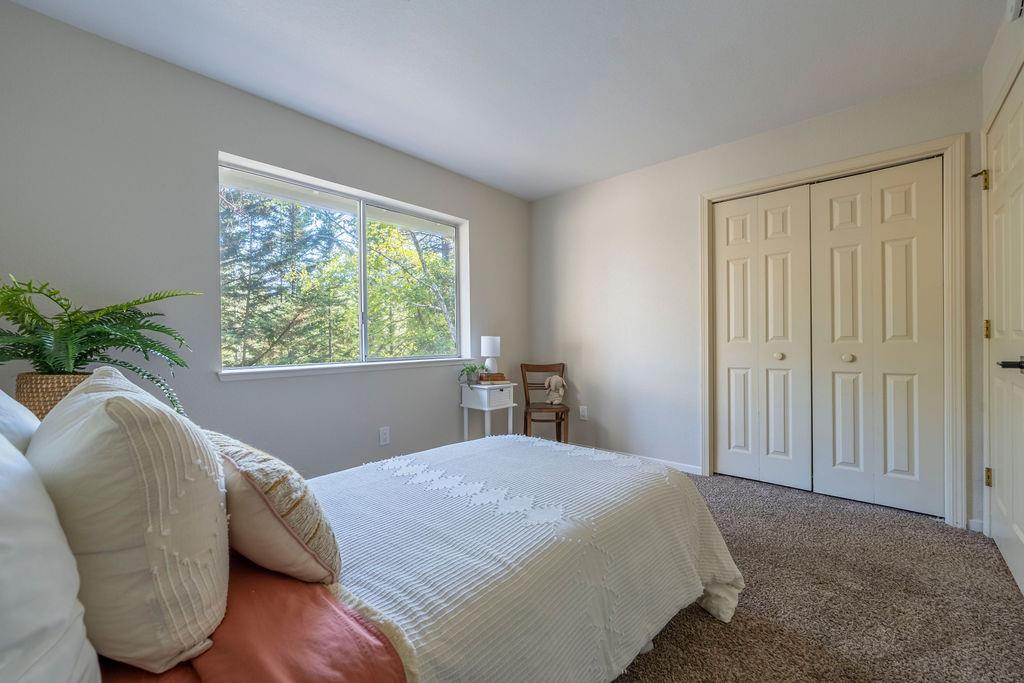 Alioto Drive, Grass Valley, California image 50
