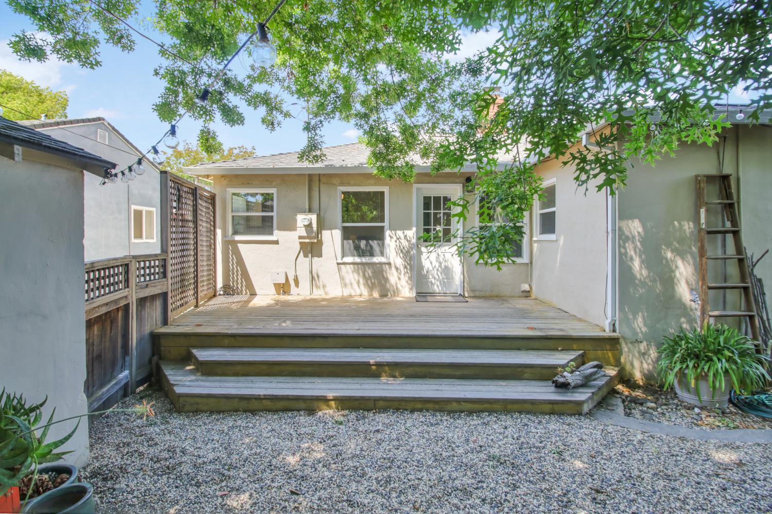 Detail Gallery Image 45 of 48 For 5960 12th Ave, Sacramento,  CA 95820 - 3 Beds | 1 Baths