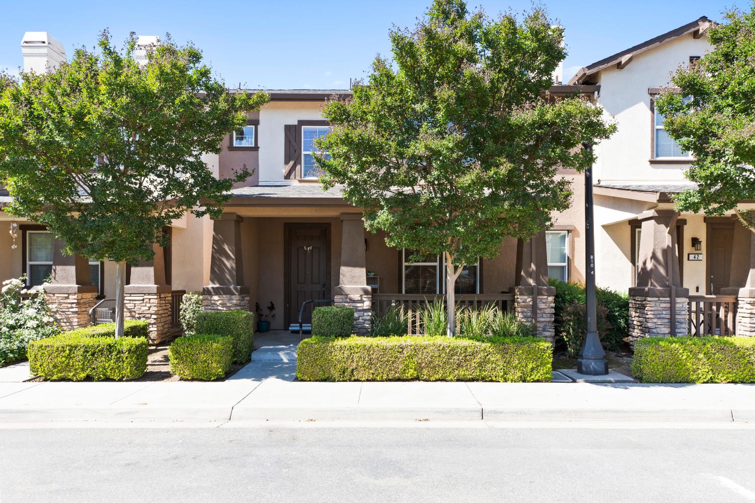 Detail Gallery Image 1 of 44 For 980 Silver Spur Cir #43,  Oakdale,  CA 95361 - 3 Beds | 2/1 Baths