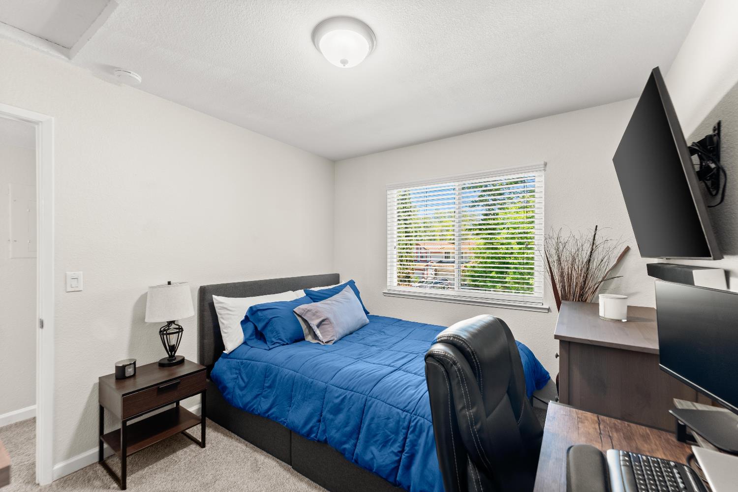 Ivy Lane, Antioch, California image 33