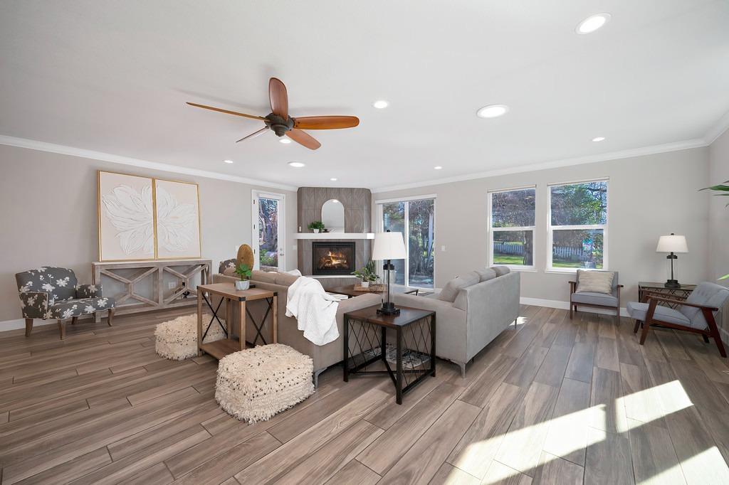 Detail Gallery Image 14 of 92 For 3710 Sutter Hill Ln, Carmichael,  CA 95608 - 4 Beds | 3/1 Baths