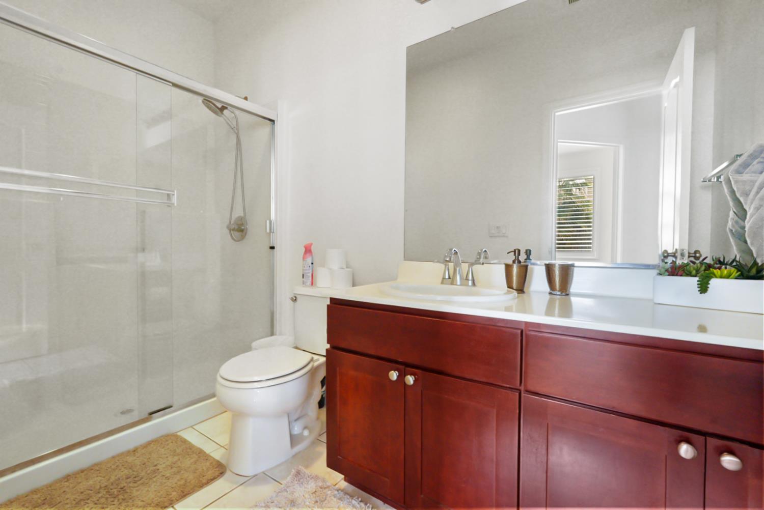 Detail Gallery Image 25 of 36 For 1408 Mendocino Creek Dtive, Patterson,  CA 95363 - 5 Beds | 3/1 Baths