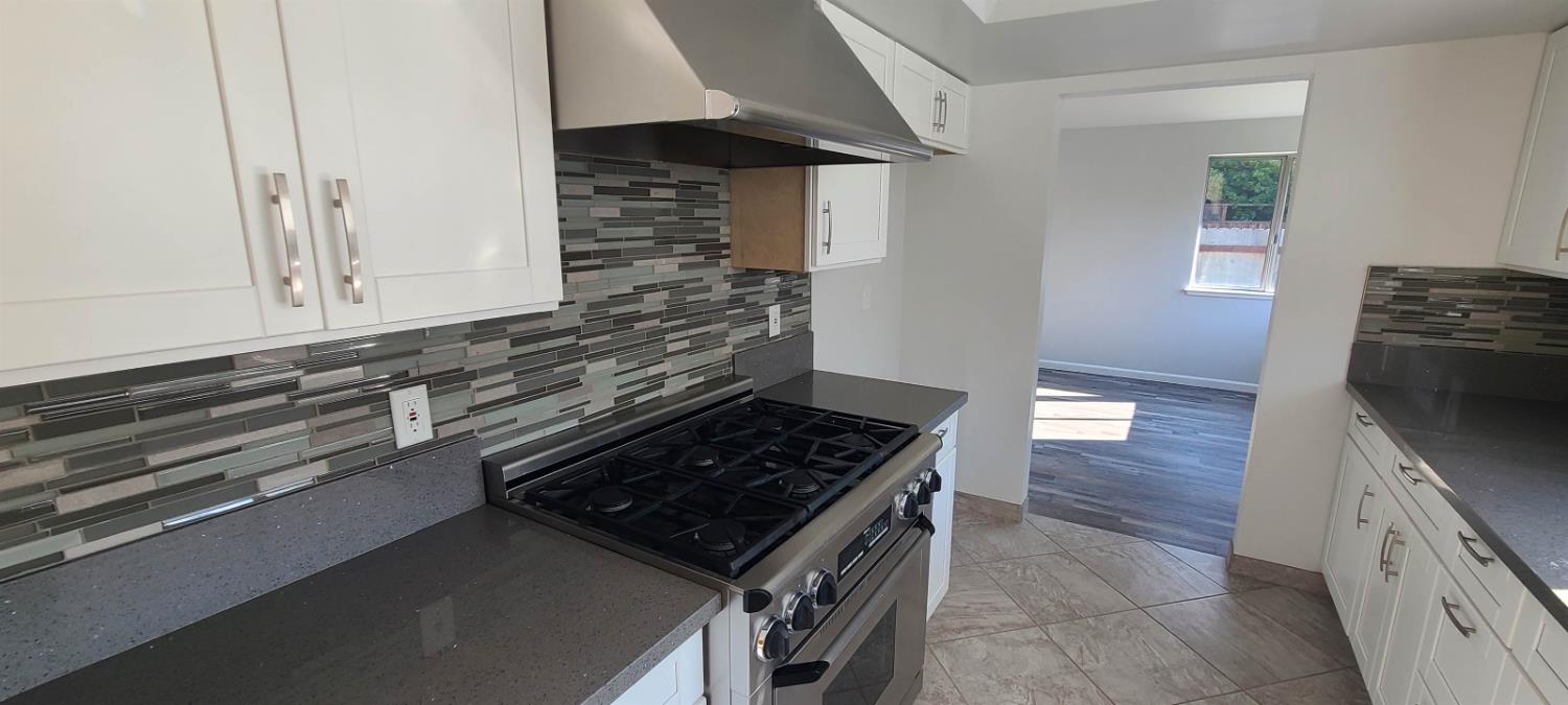 Detail Gallery Image 8 of 20 For 3103 Prince Henry Dr, Sacramento,  CA 95833 - 4 Beds | 2/1 Baths