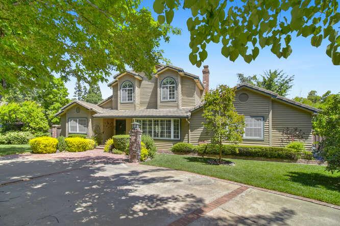 Detail Gallery Image 3 of 82 For 3399 Barberry, Sacramento,  CA 95864 - 5 Beds | 3/2 Baths
