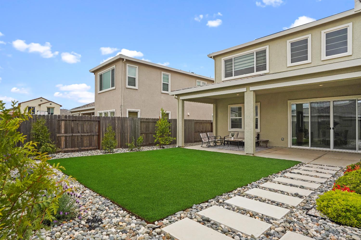 Detail Gallery Image 67 of 71 For 12840 Pier View Way, Rancho Cordova,  CA 95742 - 4 Beds | 3/1 Baths