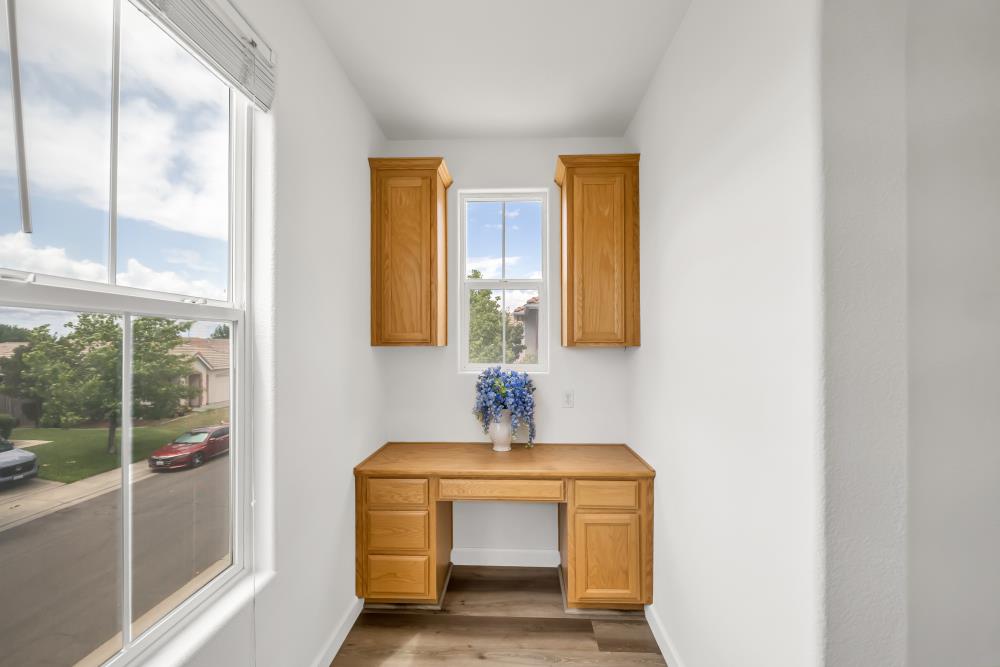 Caddington Way, Sacramento, California image 18