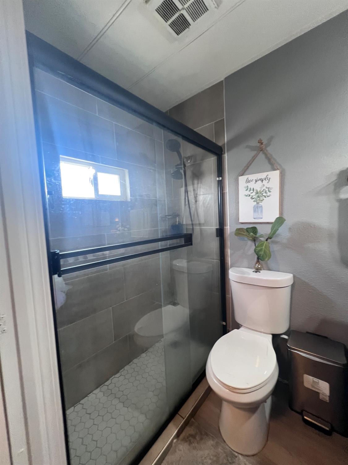 Detail Gallery Image 31 of 48 For 4143 Yosemite Dd2,  Modesto,  CA 95357 - 2 Beds | 2 Baths