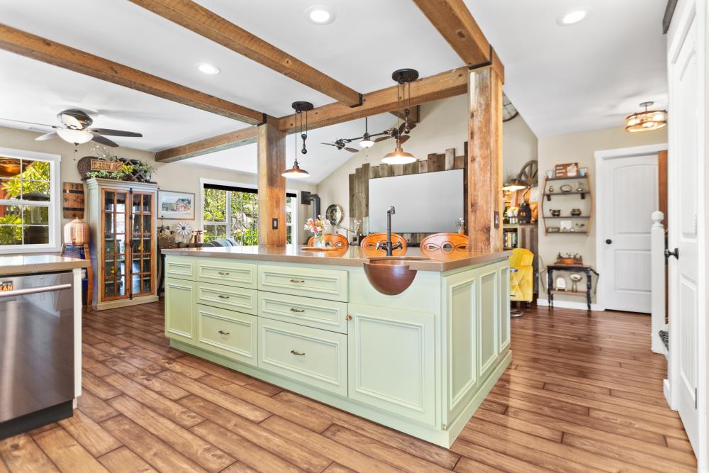 Detail Gallery Image 26 of 99 For 7020 Rathmore Ct, Elk Grove,  CA 95758 - 3 Beds | 2/1 Baths