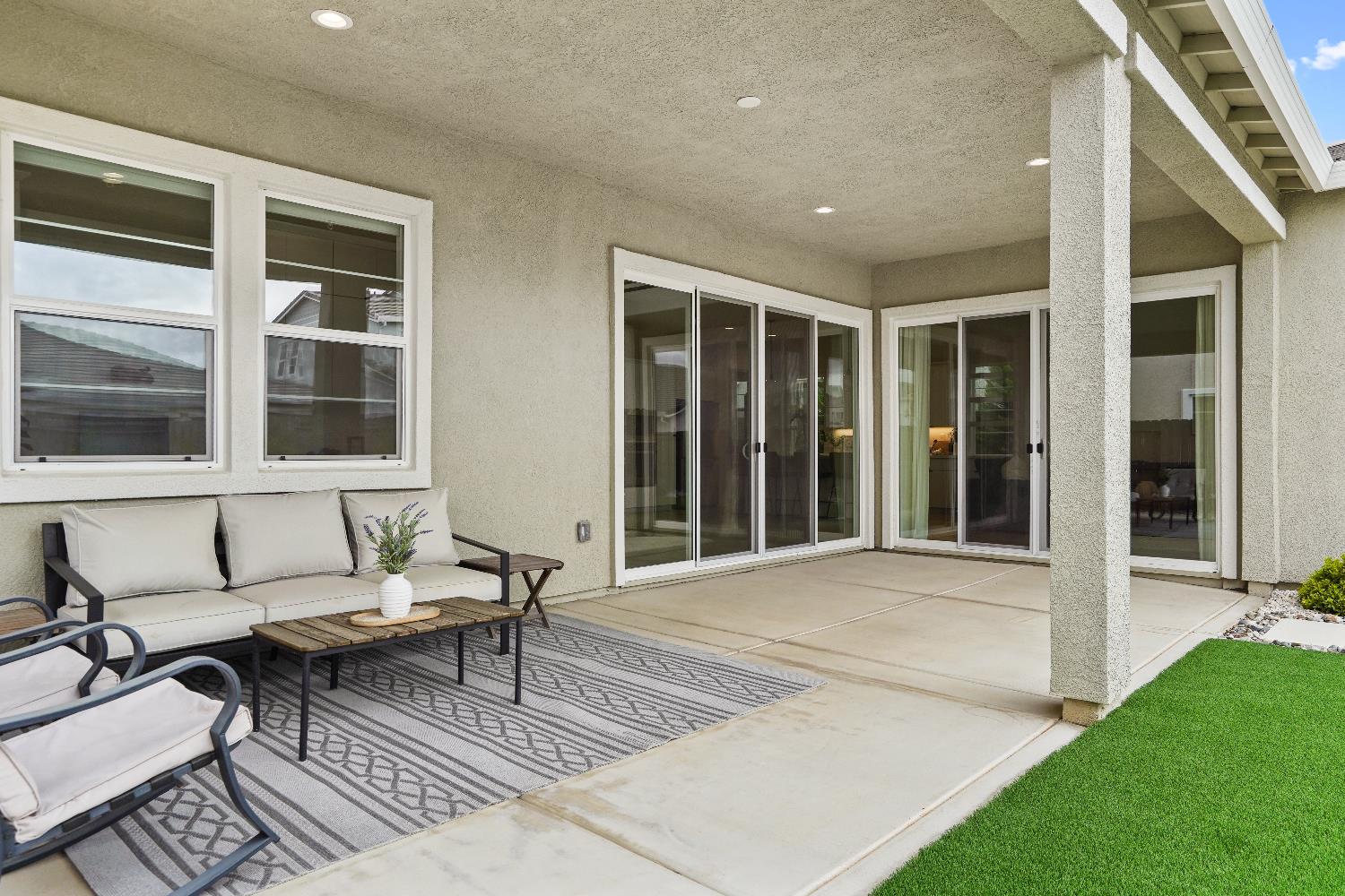 Detail Gallery Image 69 of 71 For 12840 Pier View Way, Rancho Cordova,  CA 95742 - 4 Beds | 3/1 Baths