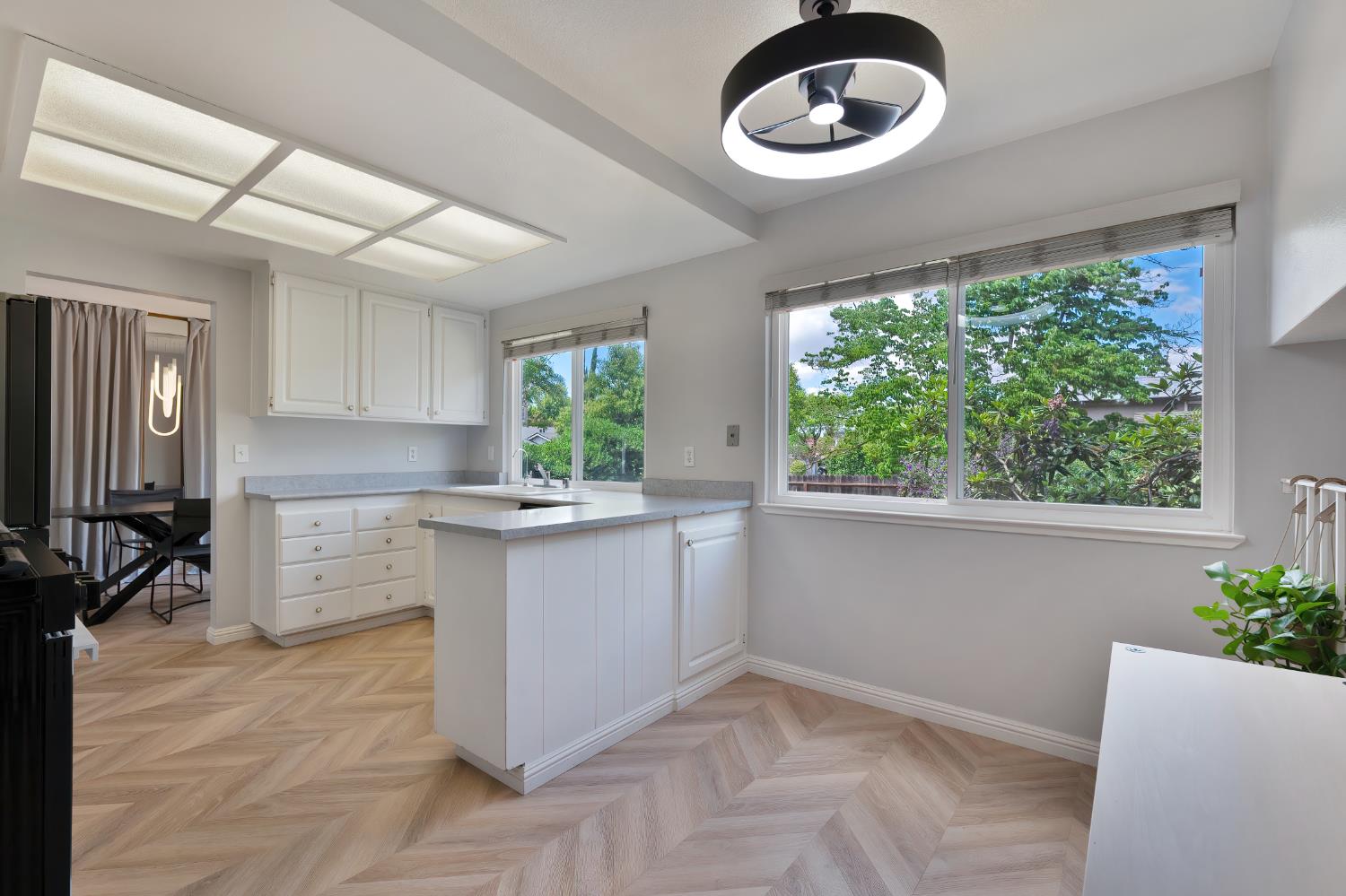 Caldera Way, Sacramento, California image 11