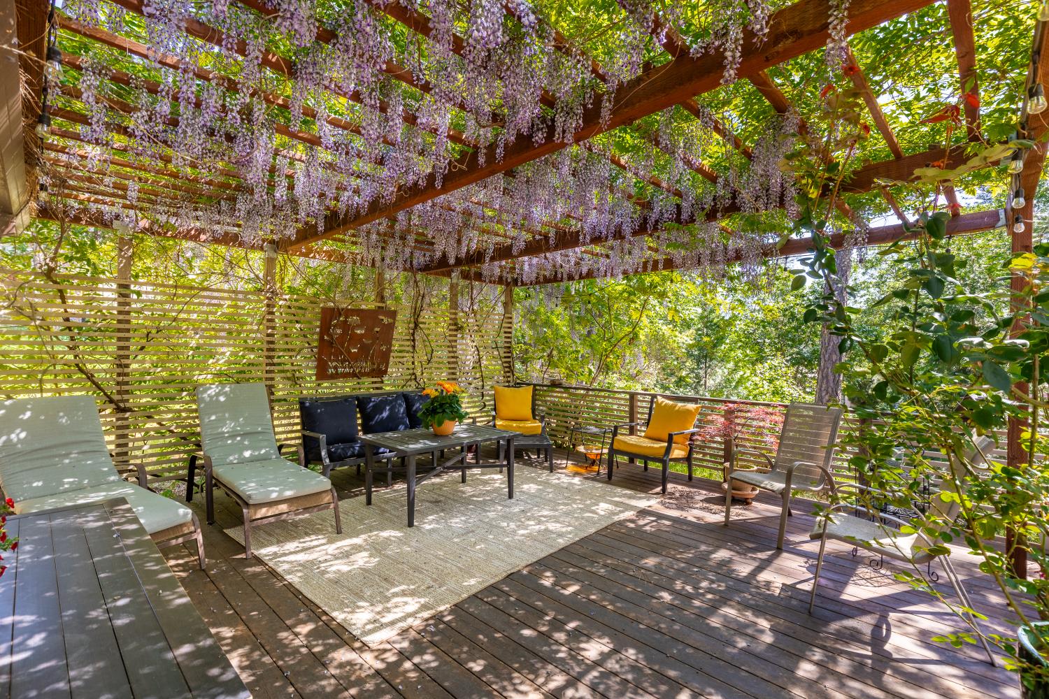 Nottingham Lane, Grass Valley, California image 3