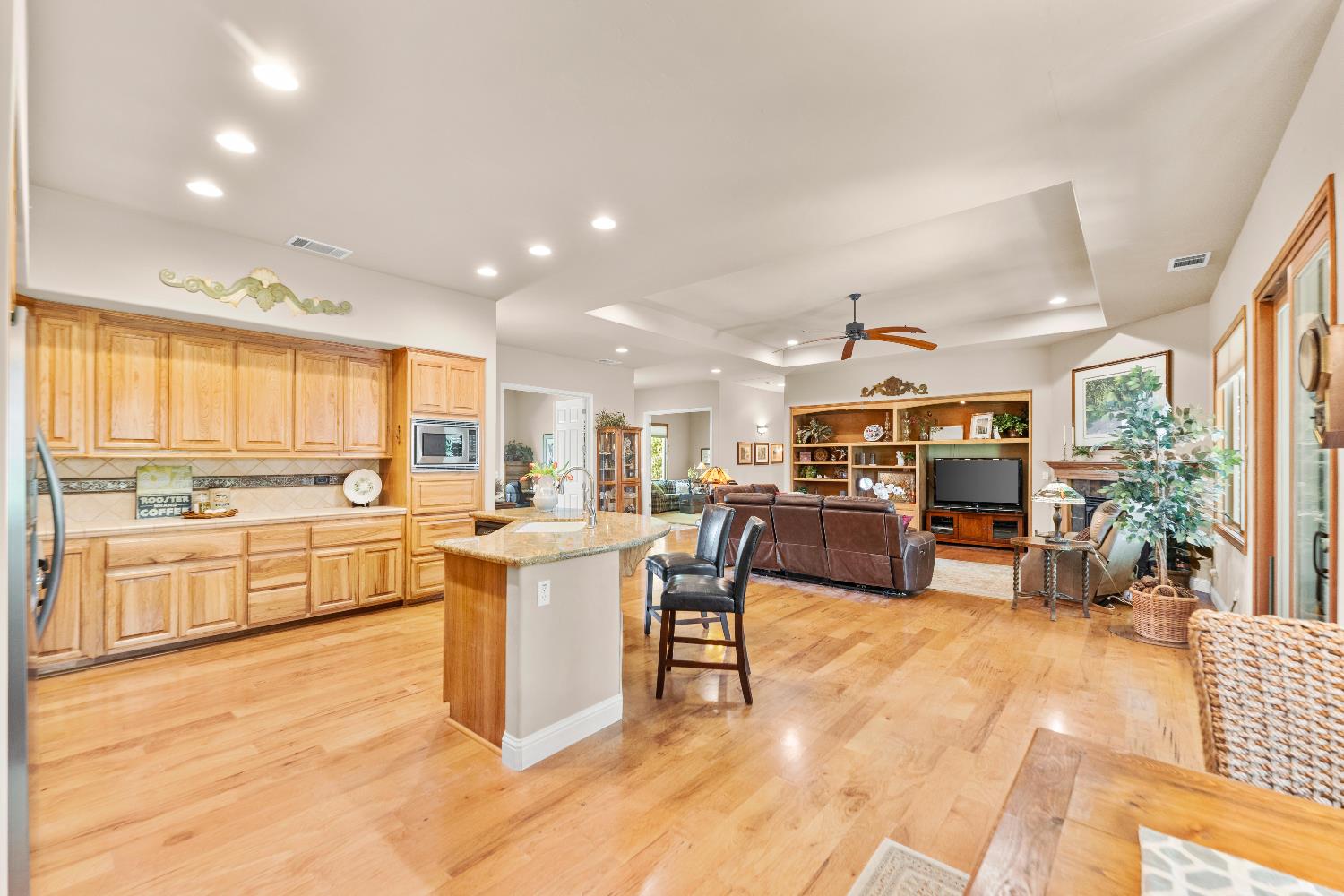 Bella Vista Circle, Foresthill, California image 11