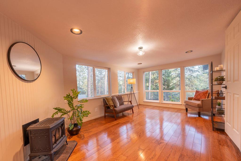 Alioto Drive, Grass Valley, California image 18