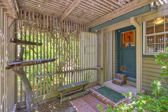 Detail Gallery Image 63 of 82 For 3399 Barberry, Sacramento,  CA 95864 - 5 Beds | 3/2 Baths